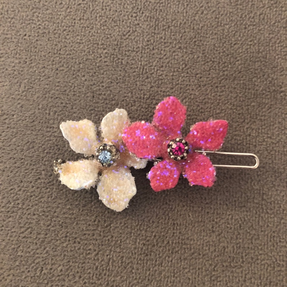 Anthropologie/ Yosca clip blue and pink